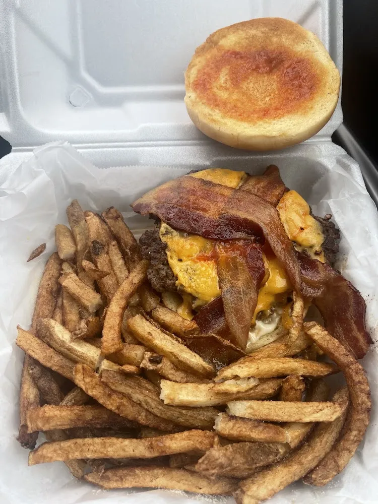 Bacon Cheeseburger with Homemade Fries